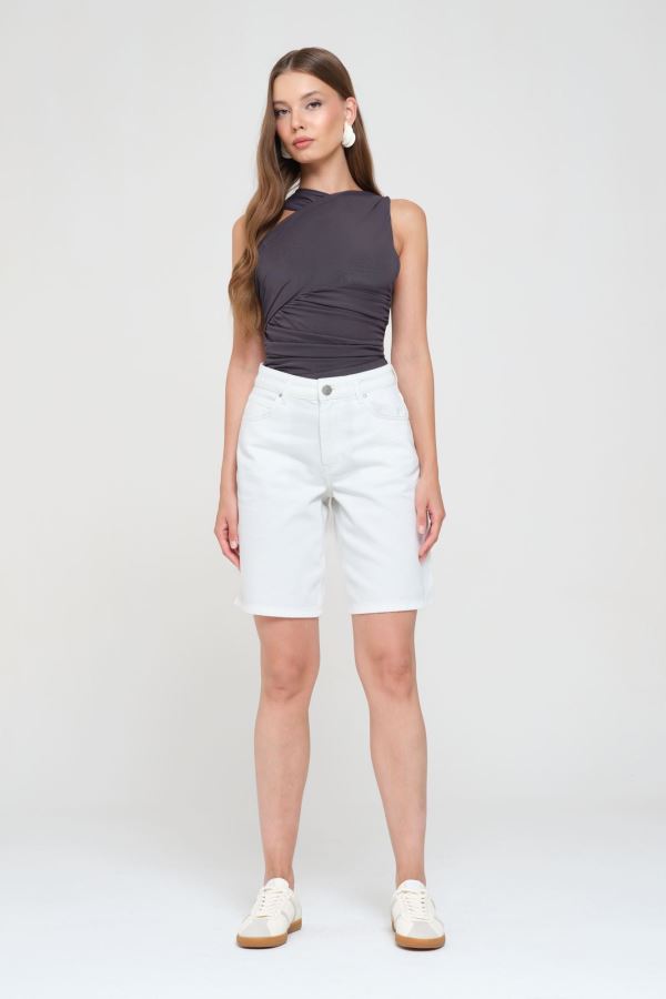 Beyaz Kadın Jean Şort